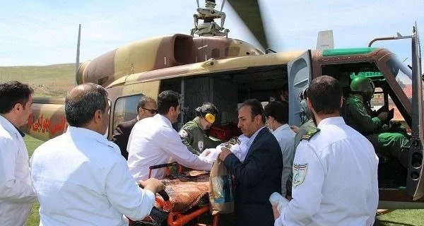 اعزام بیمار تشنجی توسط اورژانس هوایی از بوکان به ارومیه 