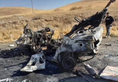 تصادف مرگبار در جاده سقز – بوکان / خانواده ۳ نفره در آتش سوختند