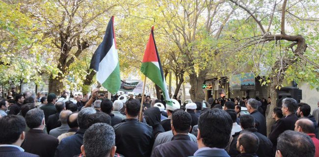 بوکانی‌ها در حمایت از مردم غزه تجمع کردند + عکس